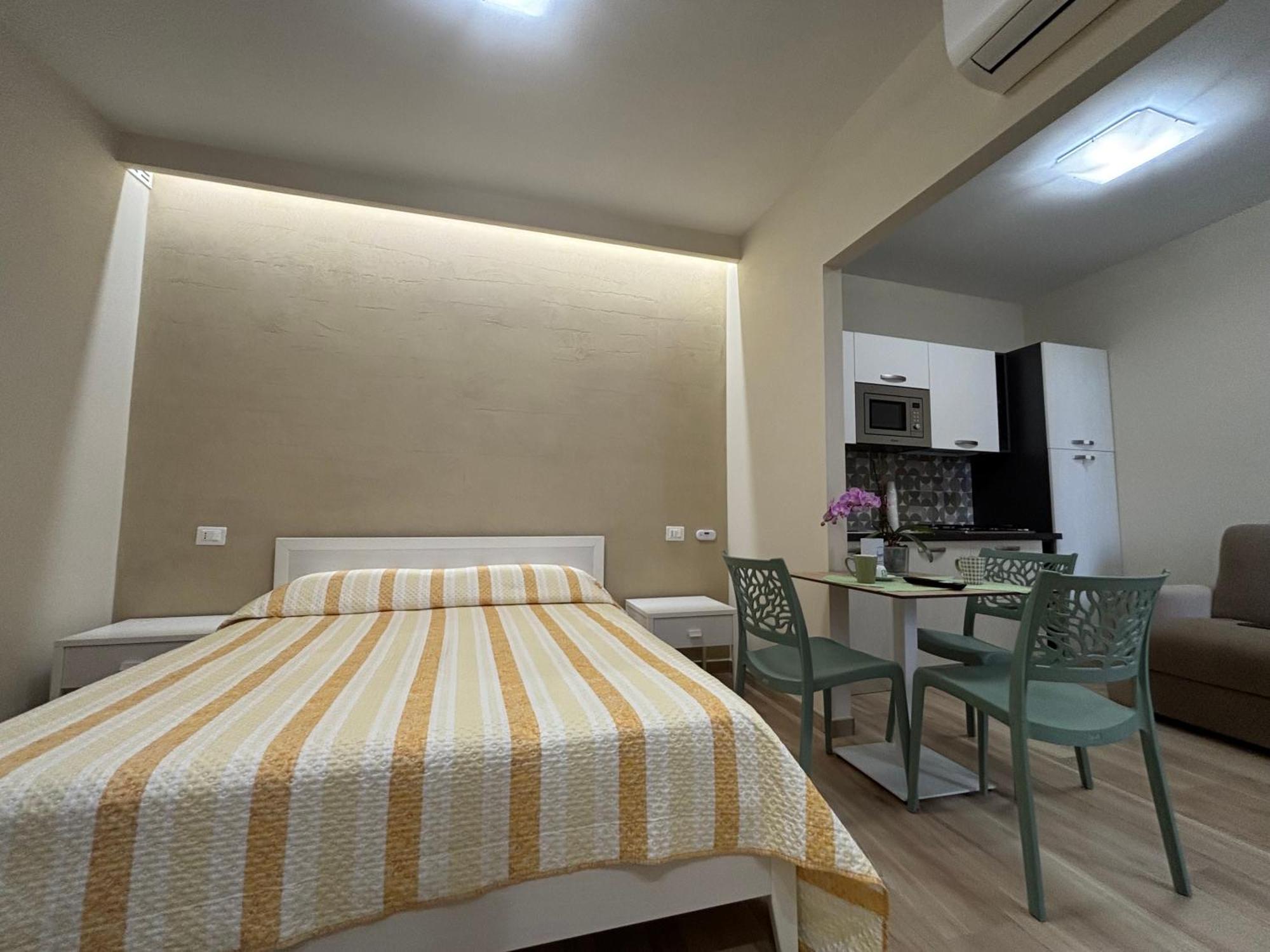 Residenza Ferdinando - 40M Dal Mare Apartment Пицо Екстериор снимка